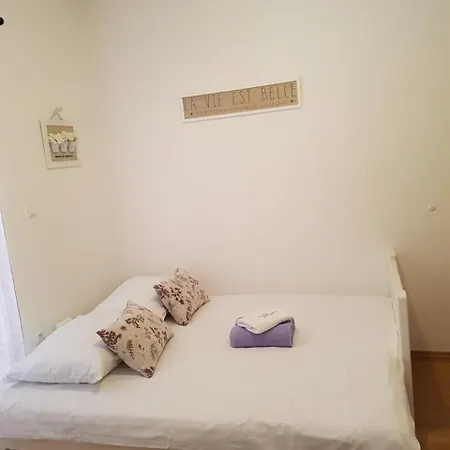 In Vilă *